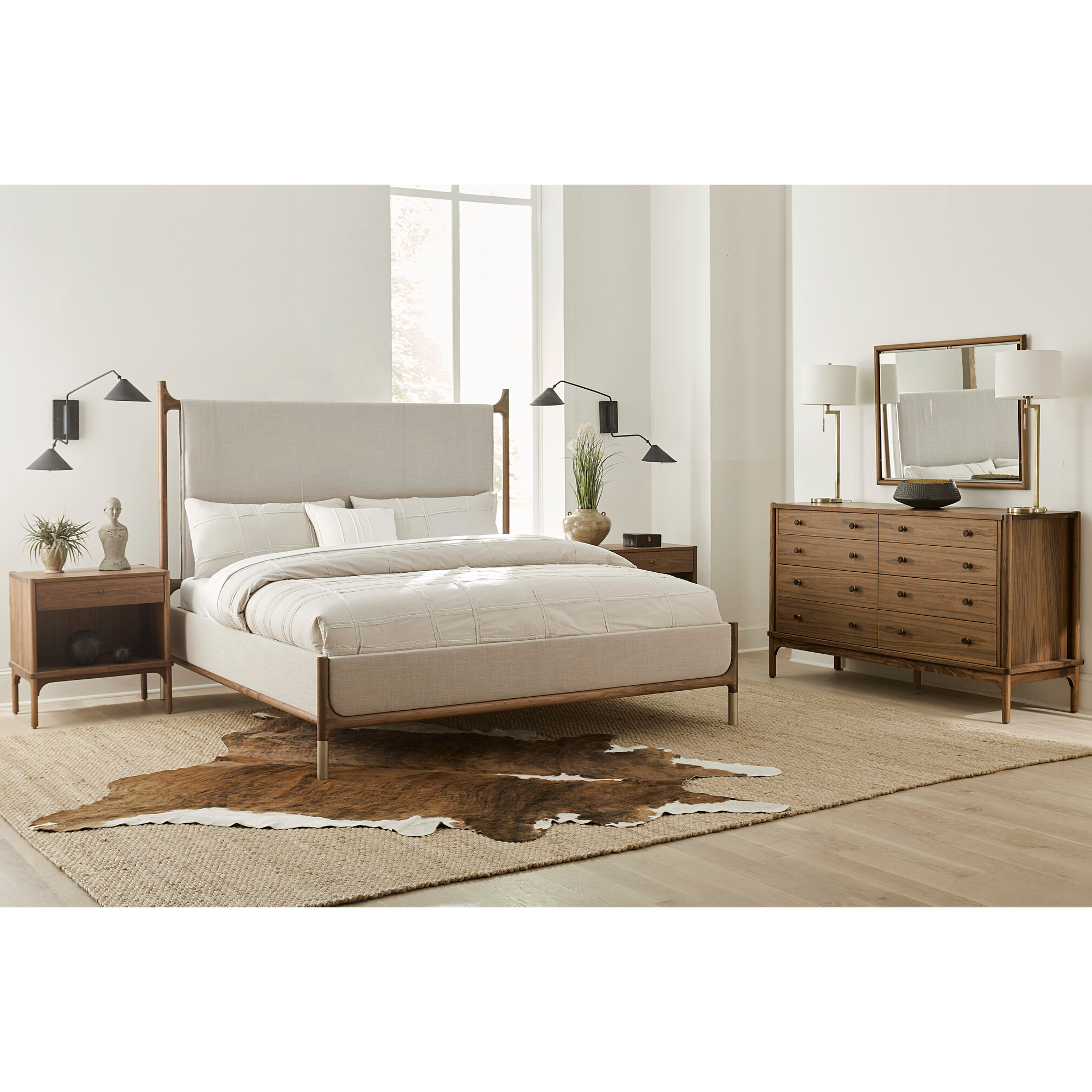 Walnut Grove Upholstered Bed